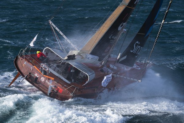 龙辉配资 新民特稿 ｜ 27000海里孤勇者之路